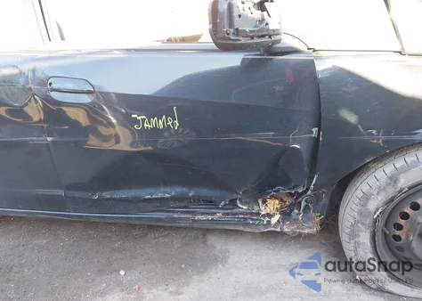 2010 Honda Fit из США, поврежденный, VIN JHMGE8H29AS017985